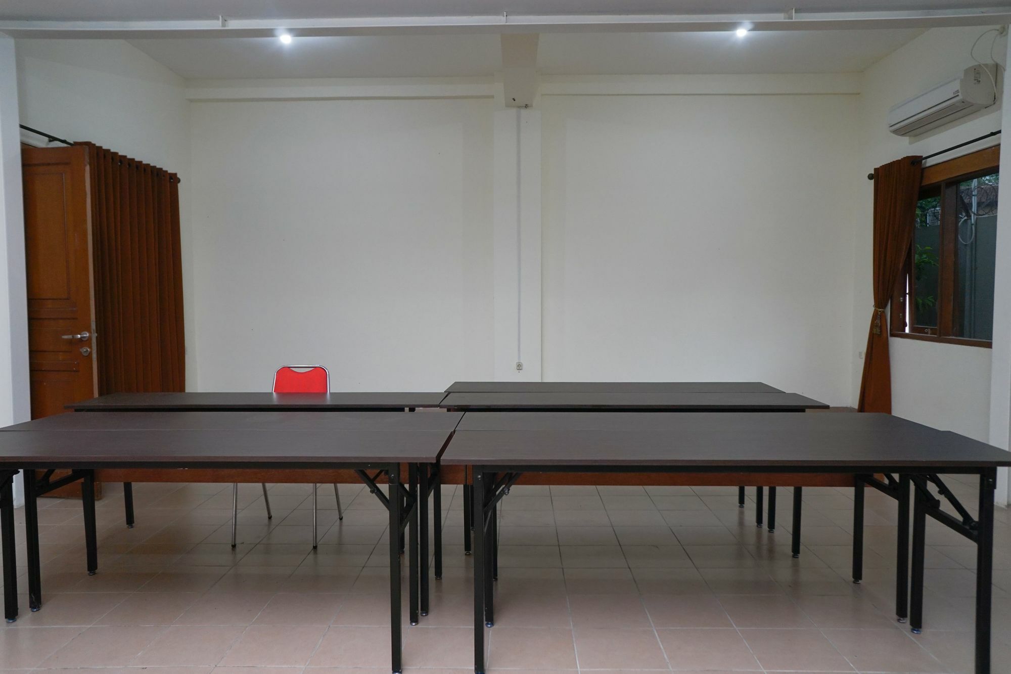 Reddoorz Plus @ Ciumbuleuit Area باندونج المظهر الخارجي الصورة