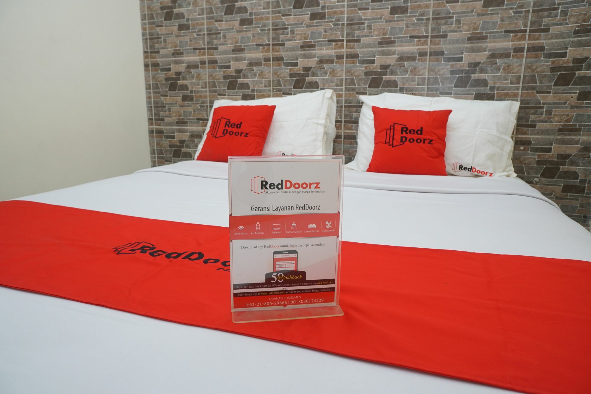 Reddoorz Plus @ Ciumbuleuit Area باندونج المظهر الخارجي الصورة