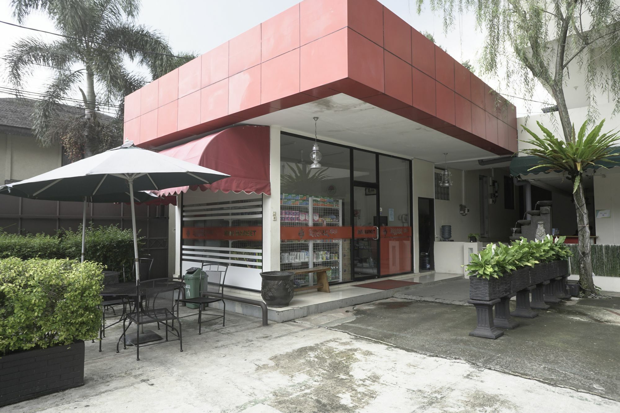 Reddoorz Plus @ Ciumbuleuit Area باندونج المظهر الخارجي الصورة
