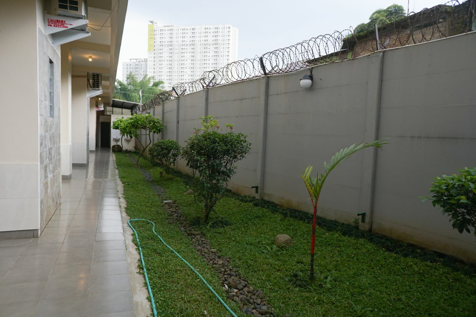 Reddoorz Plus @ Ciumbuleuit Area باندونج المظهر الخارجي الصورة