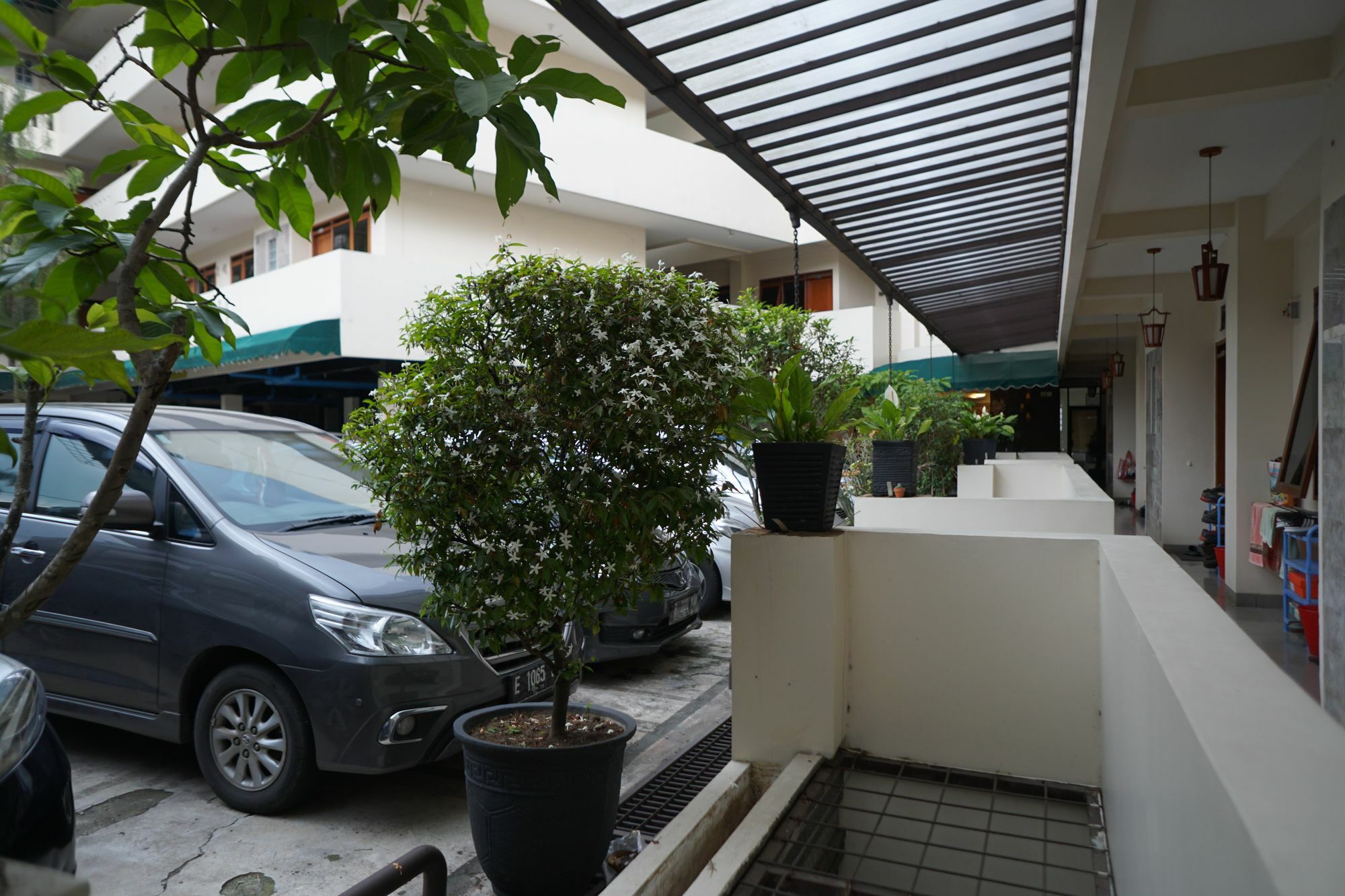 Reddoorz Plus @ Ciumbuleuit Area باندونج المظهر الخارجي الصورة